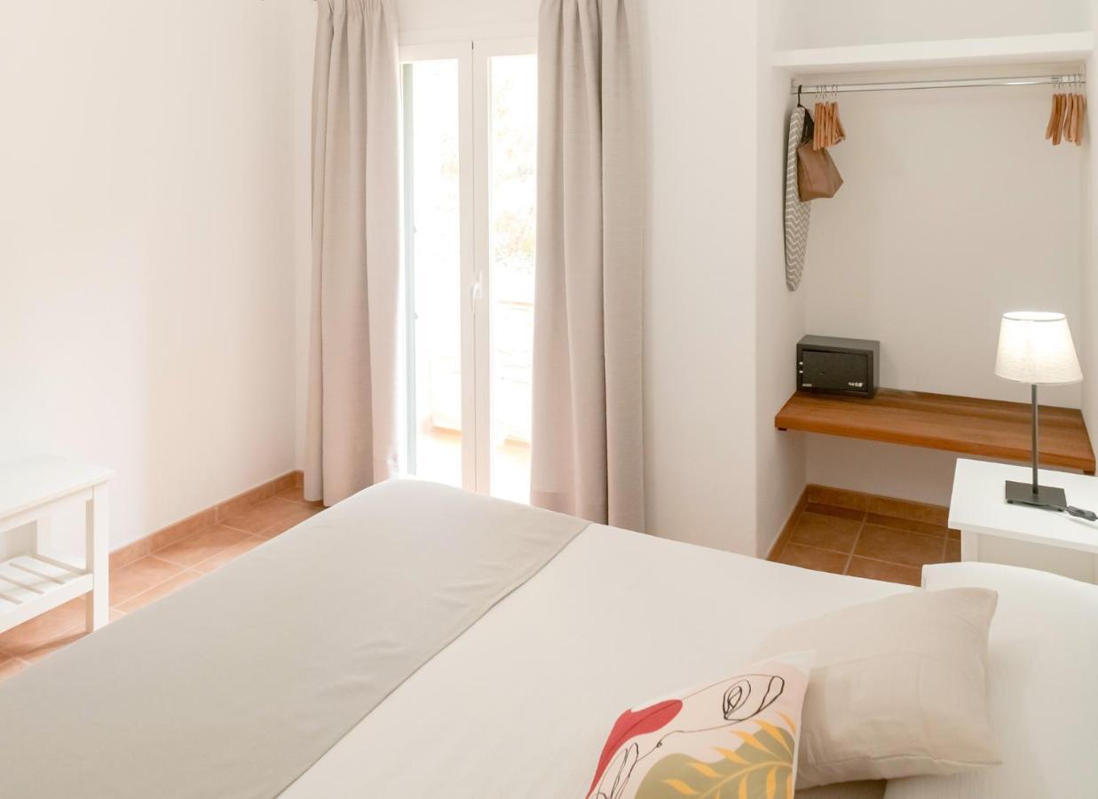 Apartamentos El Pino - Formentera Break Es Calo (Formentera) Exterior foto