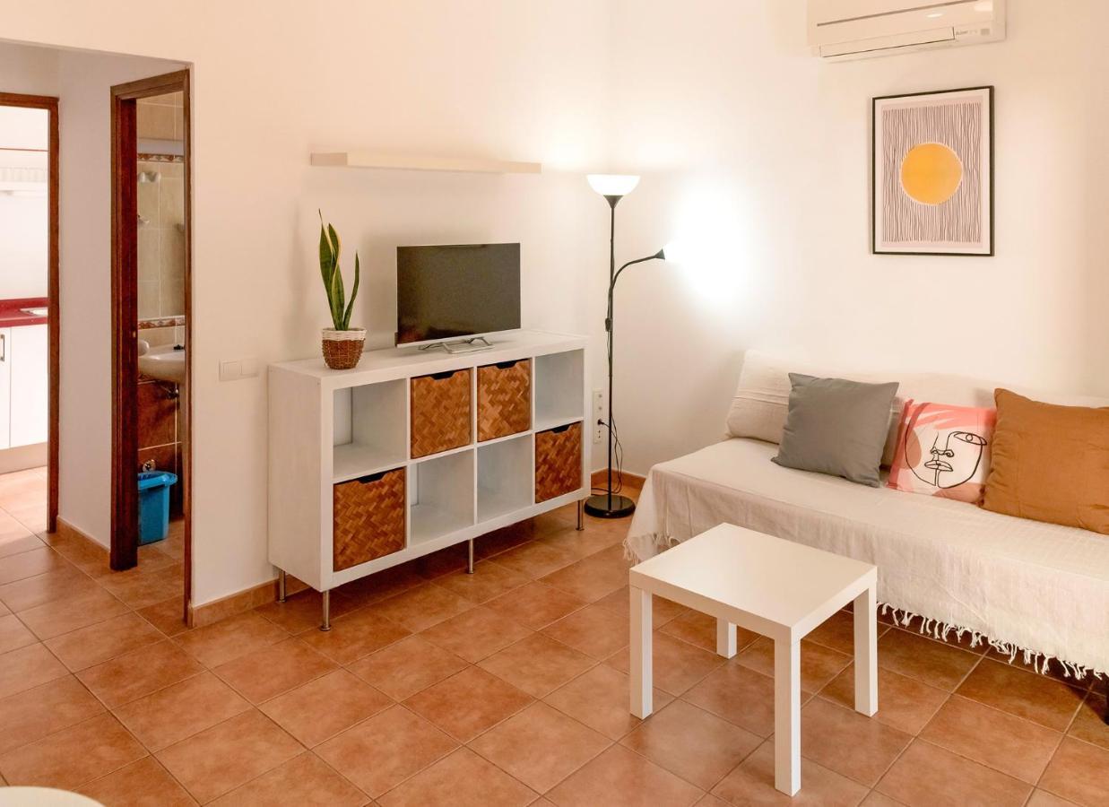 Apartamentos El Pino - Formentera Break Es Calo (Formentera) Exterior foto